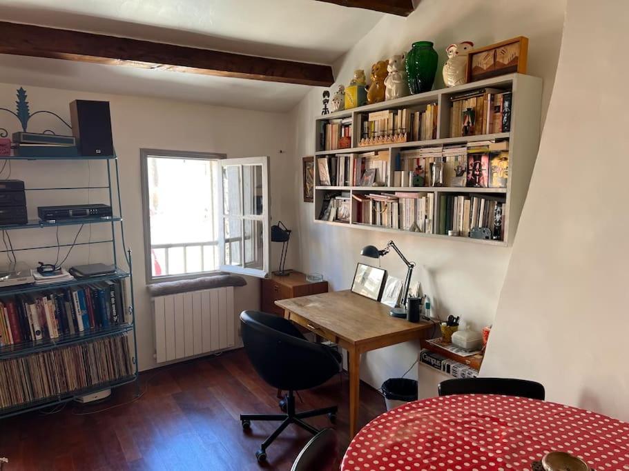 Une Ambiance Boheme Sur Les Toits De Sainte-Anne Montpellier Esterno foto